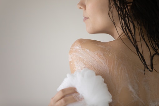 Avoid Soaps With Sulfates and Fragrances if You Have Sensitive Skin