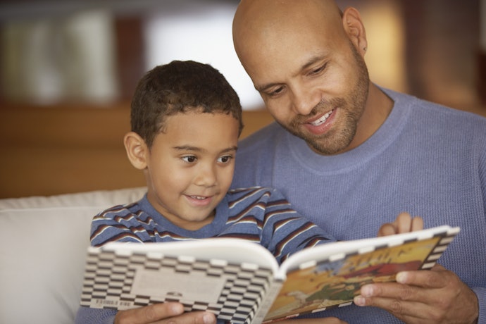 Physical Books Enhance Your Little One’s Imagination and Fine Motor Skills