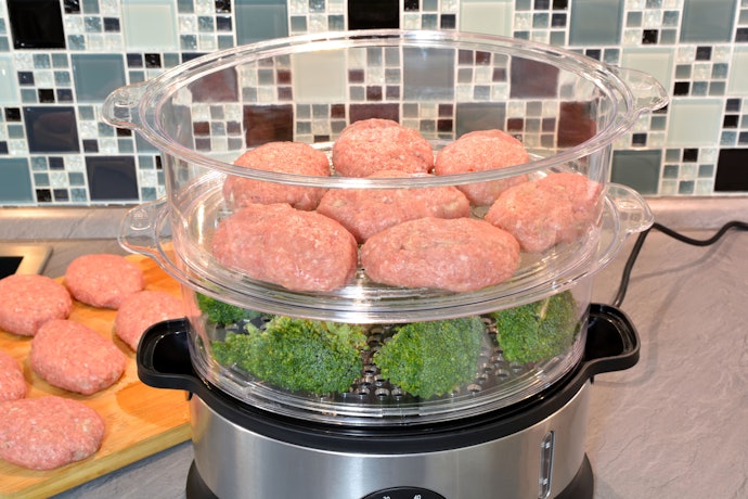 Electric Steamers Help You Rule Out Worries of Overcooking Food