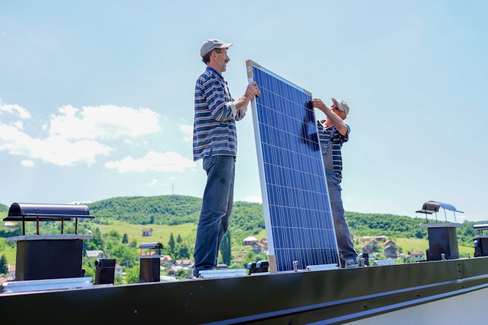 How Does a Solar Panel Work?