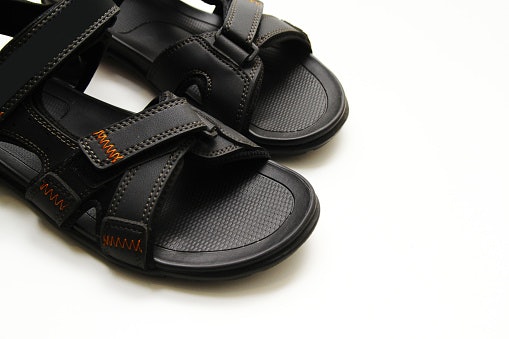 Opt for Sandals With Extra Features for Comfort 