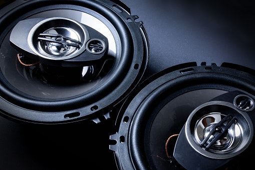 Full-Range Speakers Are the Easiest to Install