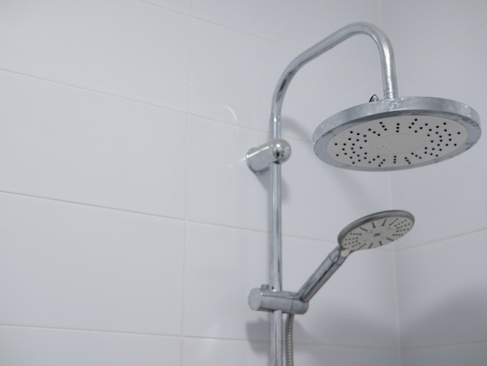 Dual-Head Showers for More Flexibility