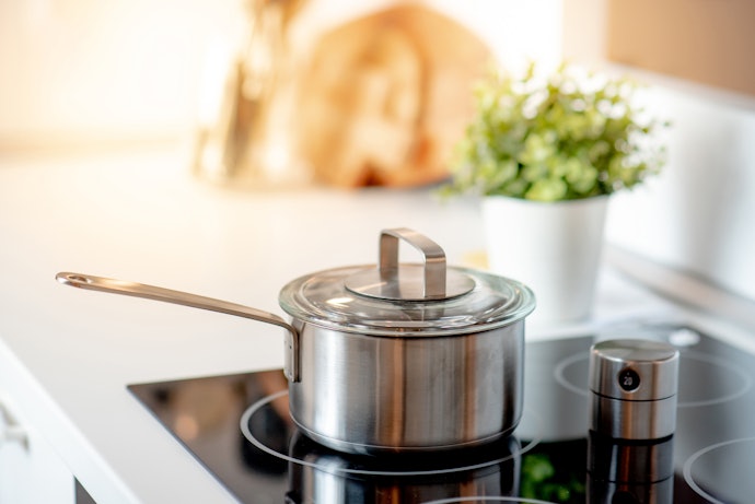 Check if the Cookware Is Compatible With Your Stove