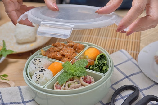 Look for a Lunch Box That Is Leak-Proof and Air Tight to Prevent Spillage