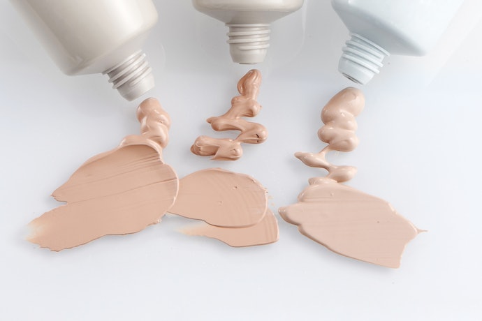 Cream Foundation Has Moisturizing Benefits for Dry Skin
