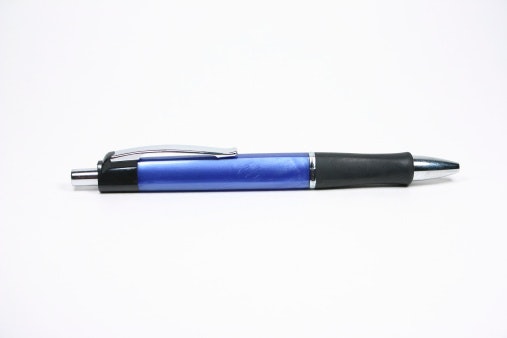Pens With Rubber Grip Let You Write Comfortably for an Extended Time