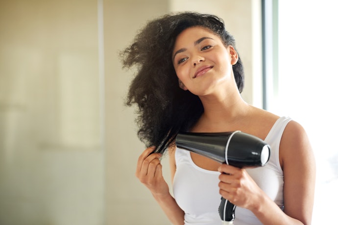  Opt for a Dual-Voltage Hair Dryer if You Frequently Travel