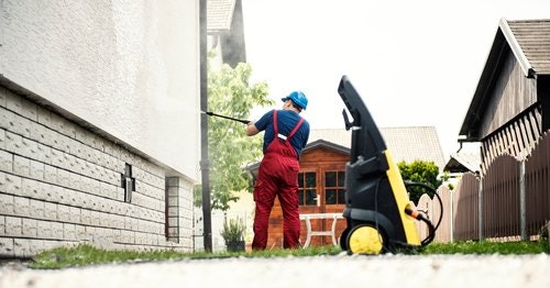 Electric Pressure Washers Are Quieter and Better Suited for Small Jobs