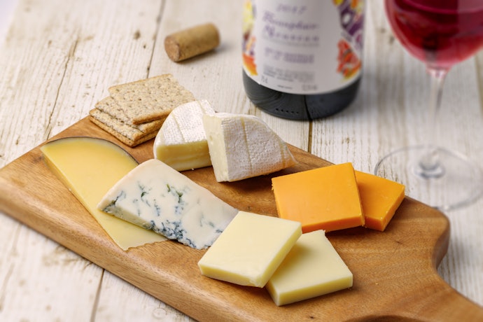 Natural or Processed: Pick Your Preferred Type of Cheese
