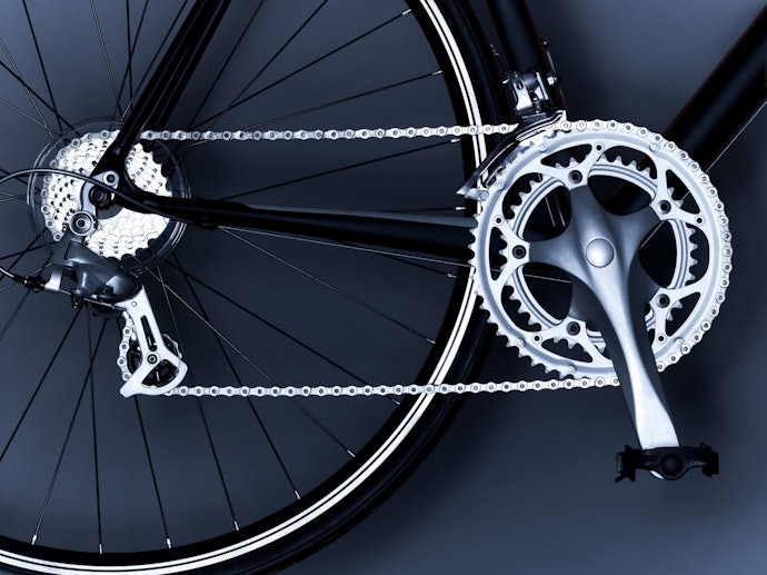 Check the Drivetrain Manufacturer in Your Bike