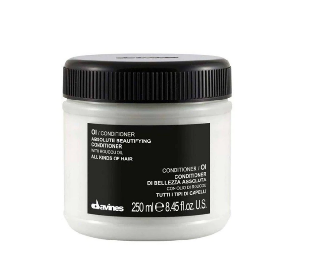 Davines OI Conditioner: Absolute Beautifying Conditioner with Roucou Oil 1