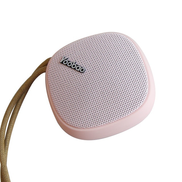 Yoobao M1 Wireless Bluetooth Speaker with Built-in Mic 1