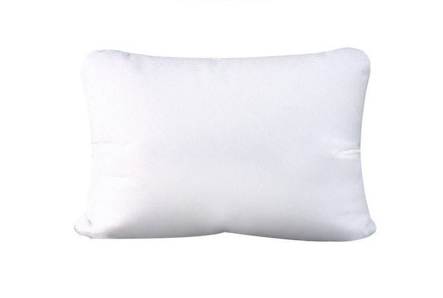 Joyce & Diana US Fiber Expanded Pillow 1