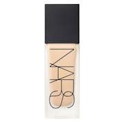 10 Best Lightweight Foundations in the Philippines 2022 | Buying Guide Reviewed by Visual and Makeup Artist